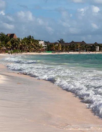 fantoma-travel-beach